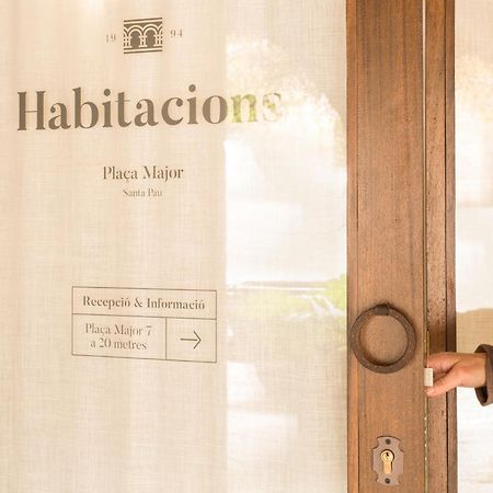 Habitacions Plaça Major Santa Pau Extérieur photo